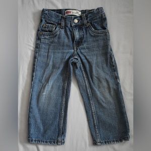 Toddlers Levi’s 549 Relaxed Straight Leg Fit Blue Jeans 2T